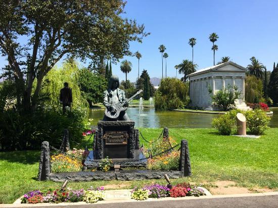 Hollywood Forever gravlund